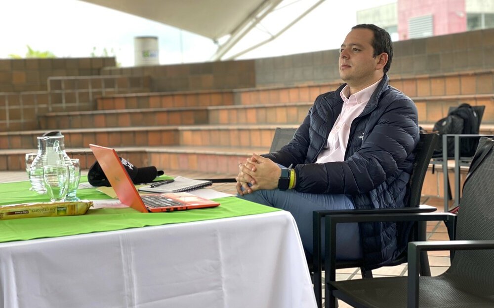 El Alcalde ‘verde’ de Manizales gobierna sin su partido y se le van los técnicos