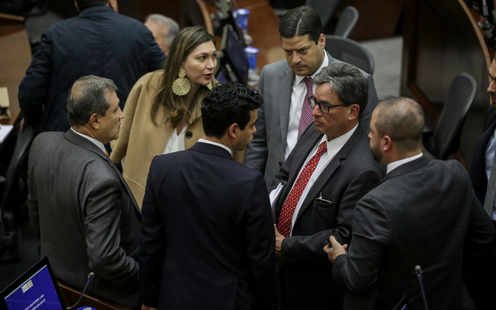 La tributaria que sueña Carrasquilla no pasará en el Congreso