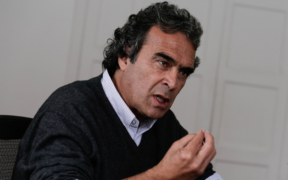 La Fiscalía de Barbosa usa una vara distinta para imputar a Sergio Fajardo