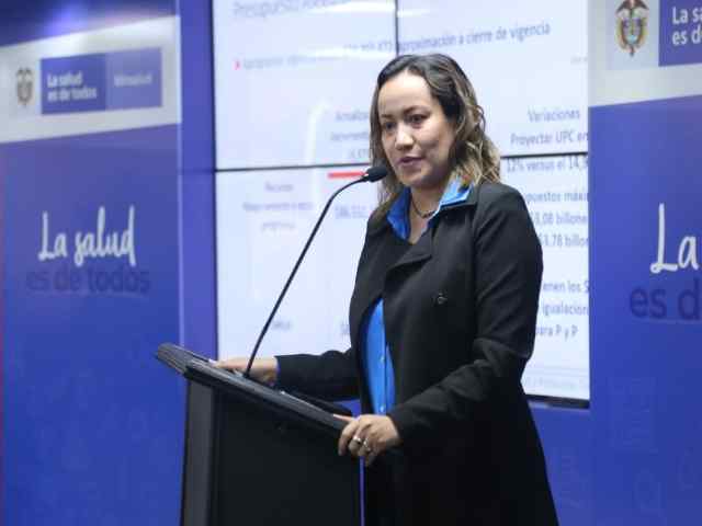 Discusión por plata agudiza desconfianza entre la ministra Corcho y los privados