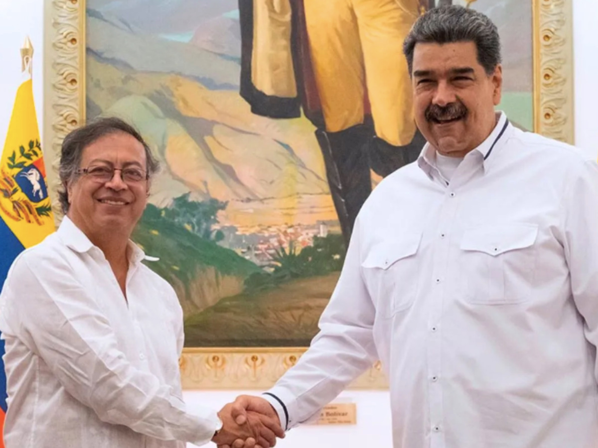 Petro aumenta la presión sobre Maduro sin romper con el chavismo