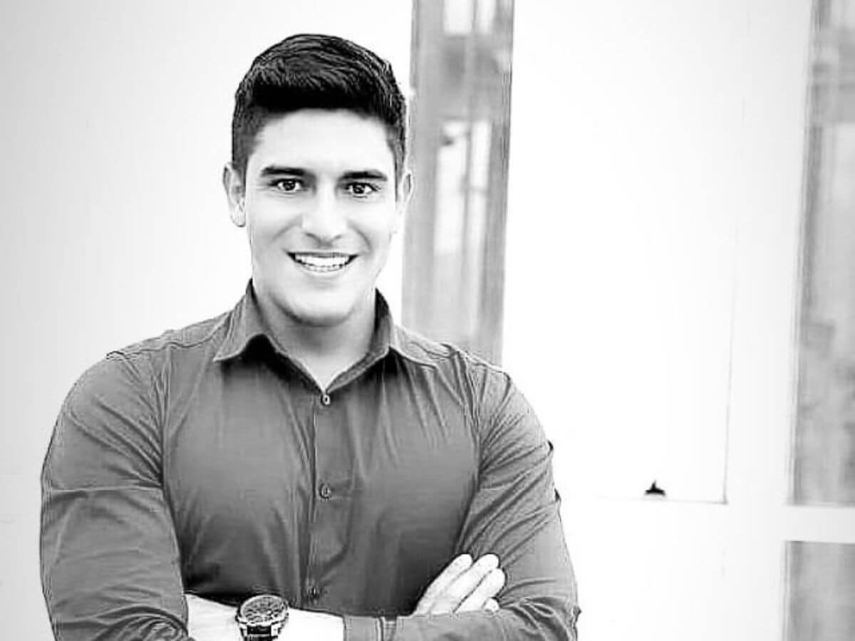 Andrés Santiago Arroyave, activista y académico ambiental.