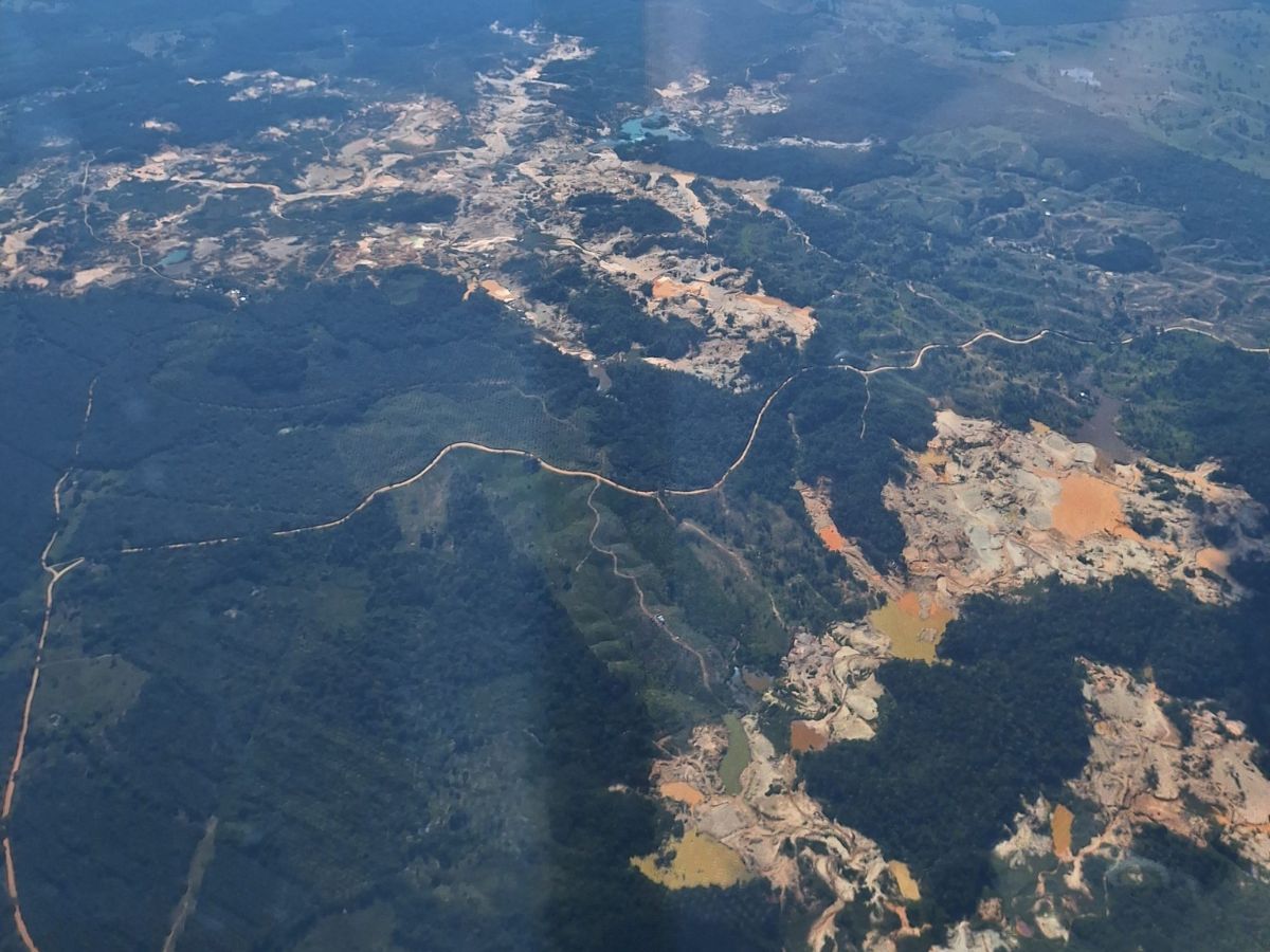 Minería a cielo abierto en el Bajo Cauca