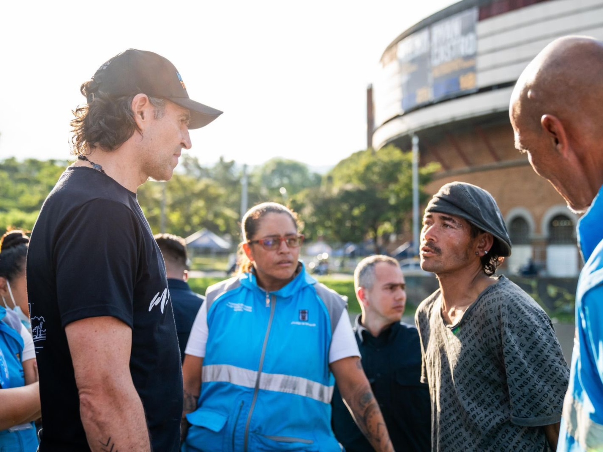 Inseguridad en Medellín saca al sheriff en “Fico” y el retrovisor a Quintero