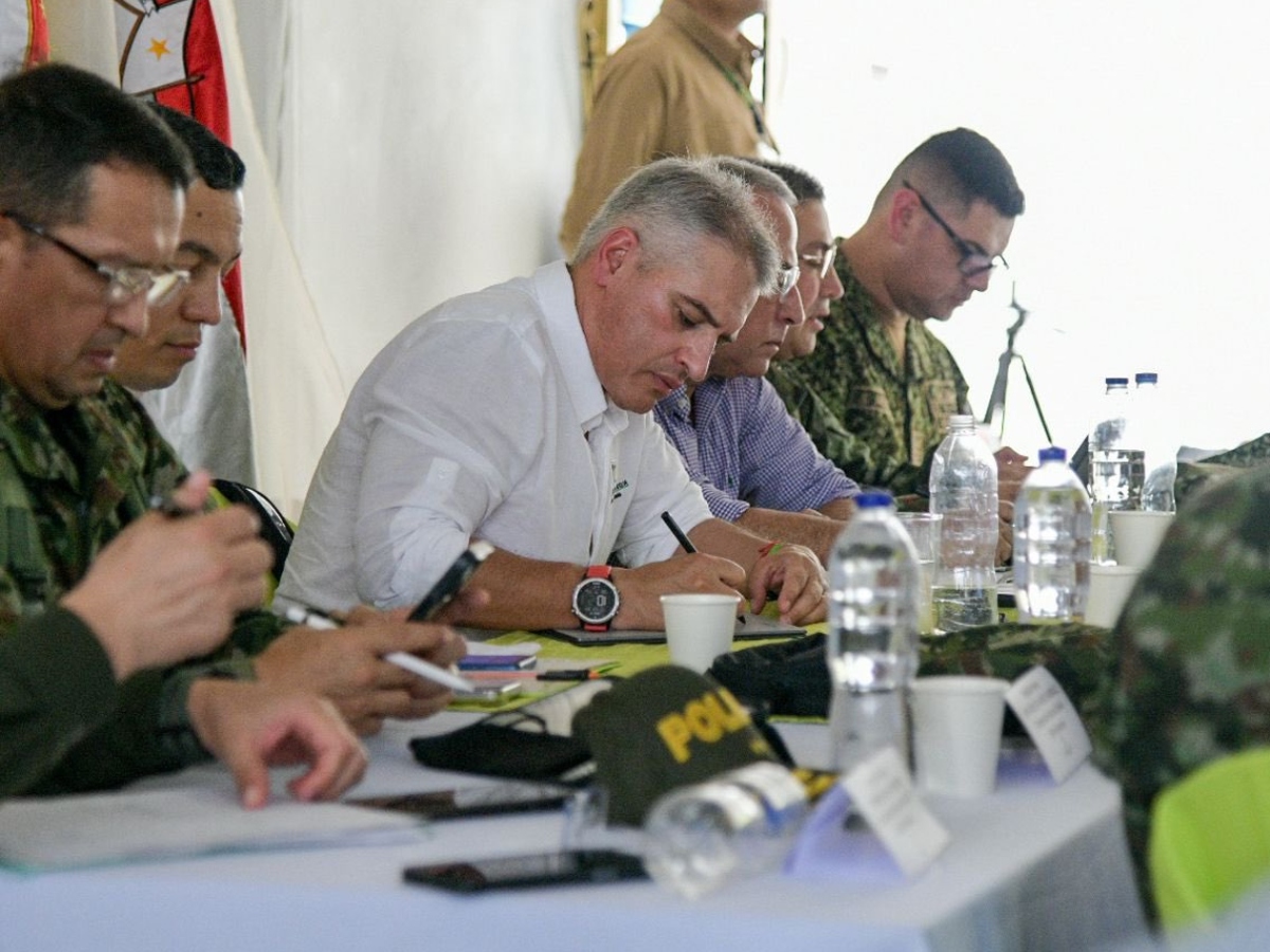 El dilema de Rendón: entre opositor a Petro o pacificador de Antioquia