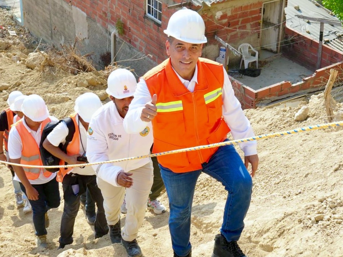 Obras de Dumek, el alcalde constructor de Cartagena, arrancan con problemas