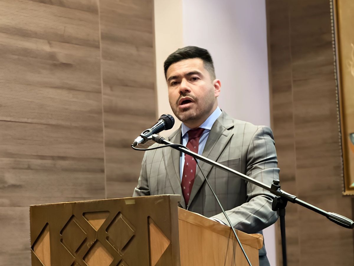 Mario Cepeda Bravo, abogado especializado en Derecho Constitucional y en Gestión Regional de Desarrollo.